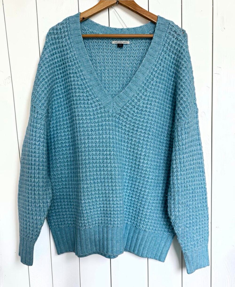 American Eagle Women's Skye Blue Waffle-Knit Pullover Sweater Size M Relaxed